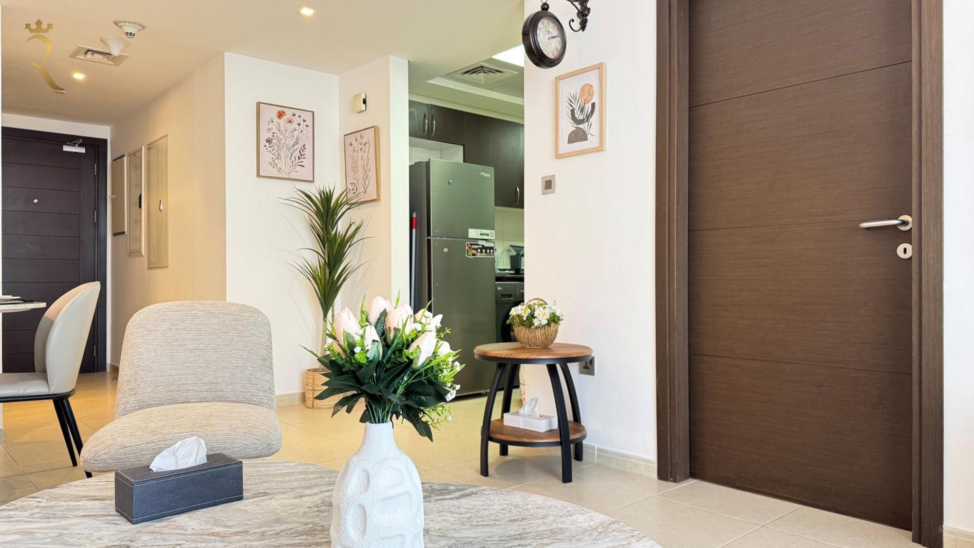 Relaxing 1br Retreat With Pool In Mangrove Al Reem